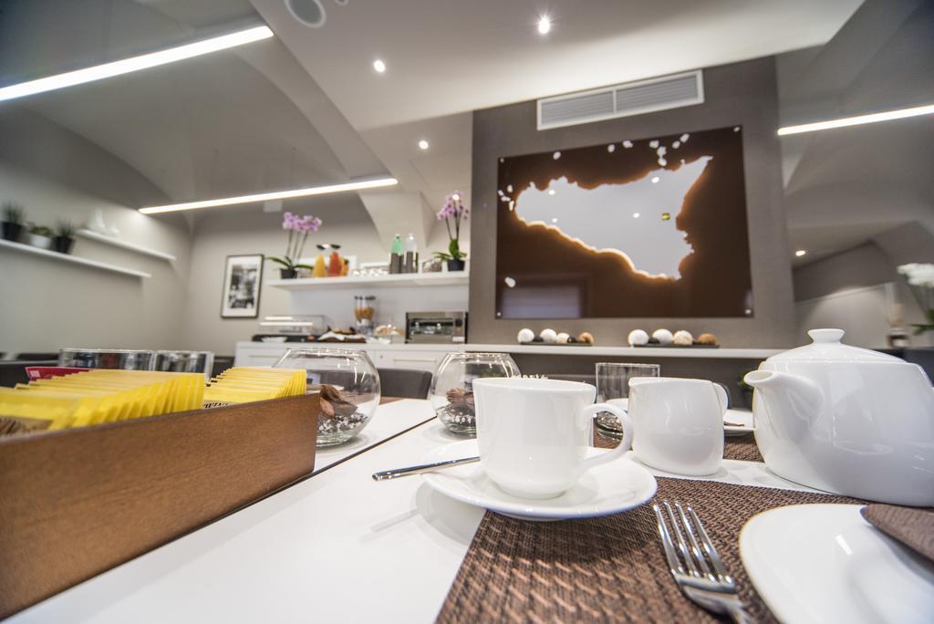 Etnea 454 Catania Luxury Rooms Bagian luar foto