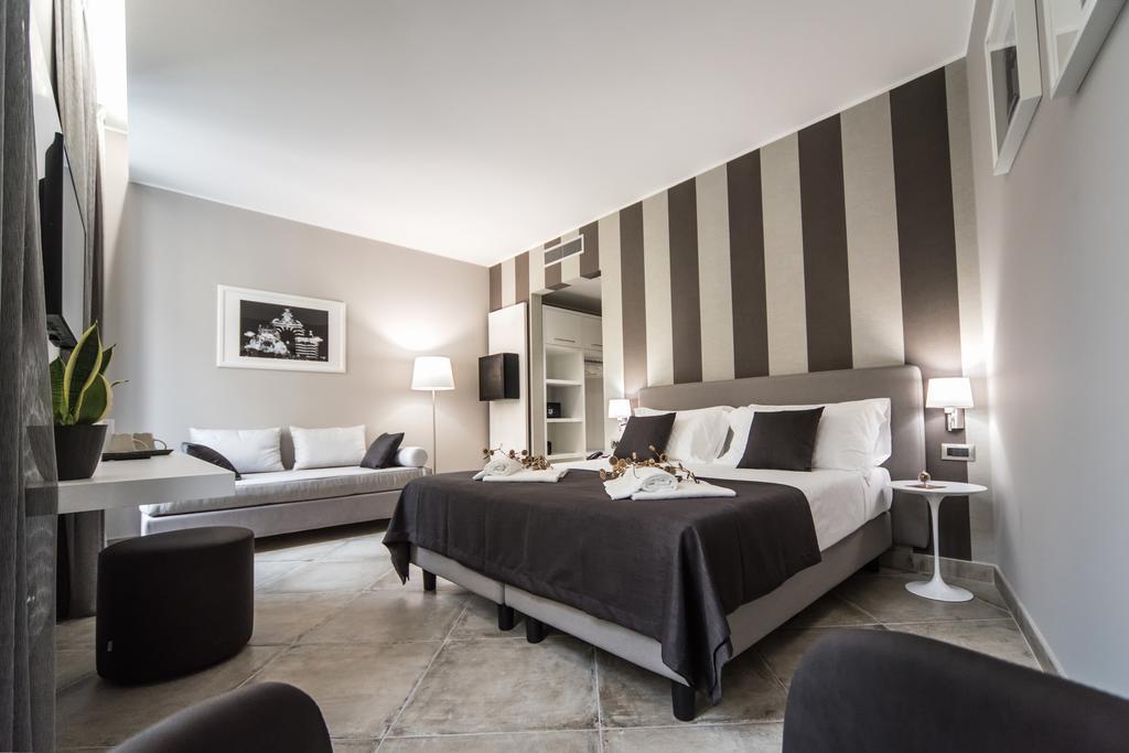 Etnea 454 Catania Luxury Rooms Bagian luar foto